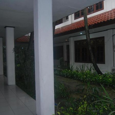 Sadinah Sahid Josodipuro Hotel Colomadu Luaran gambar